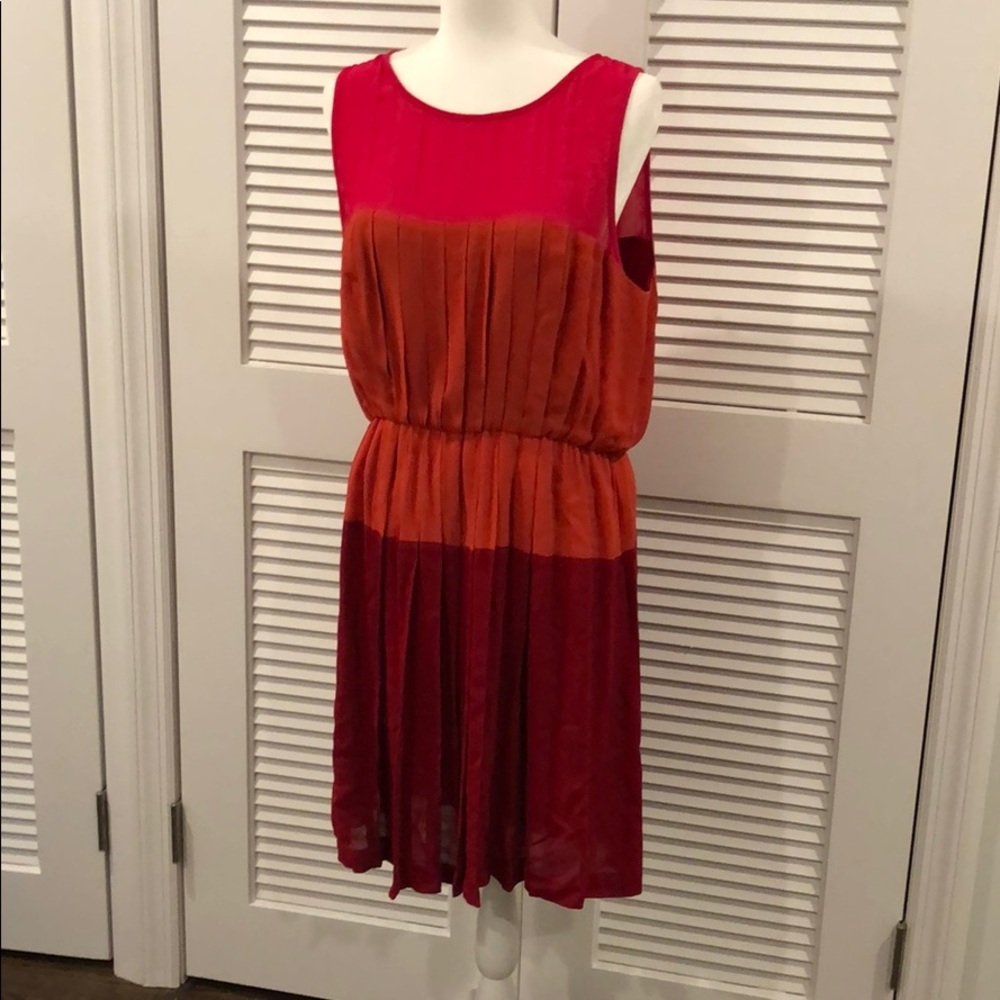 Taylor Color Block ELASTIC waist pleated dress